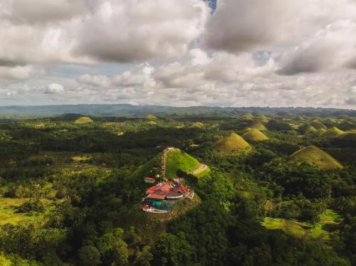 Chocolate Hills and View Deck