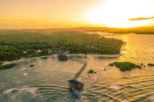 Cloud 9, Siargao