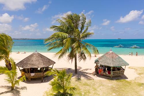 Daku Island Beach