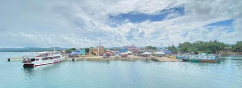 Polillo Seaport