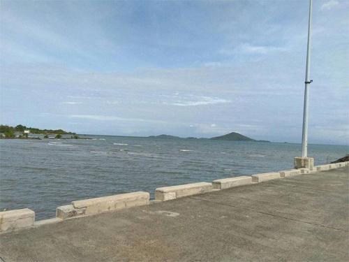 Sibunag Port