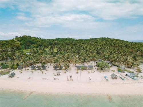 Beach in Tablas Island
