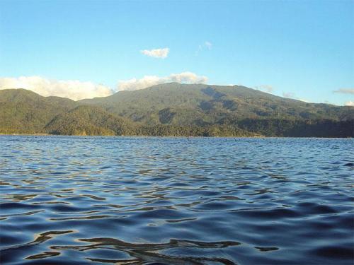 Lake Buhi near Naga